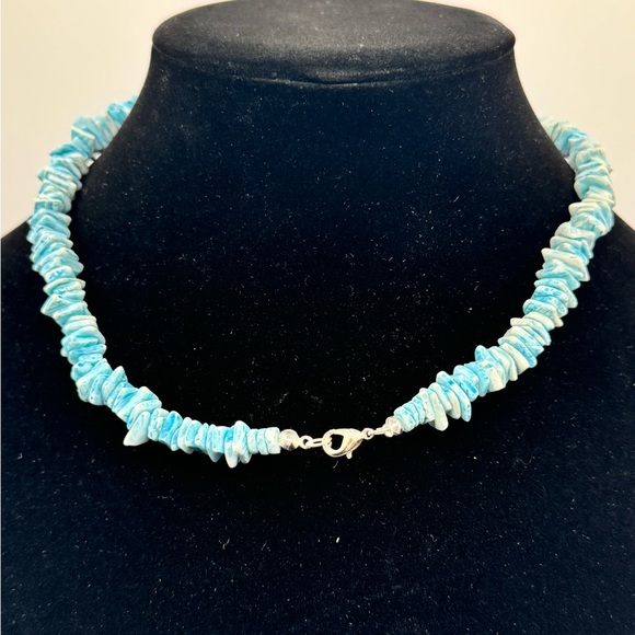 Natural Gemstone Chip Choker Necklace - Picture 5 of 9